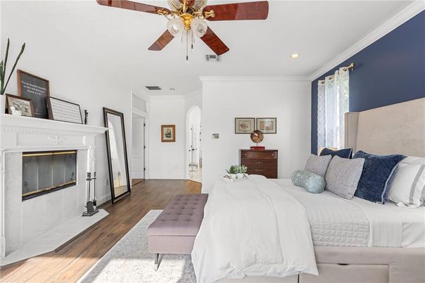 Bedroom, Interior, Recessed Lighting, Wood Texture Flooring