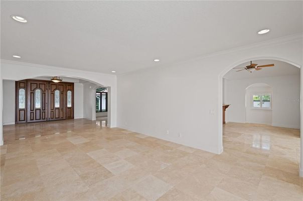 Empty room, Interior, Recessed Lighting