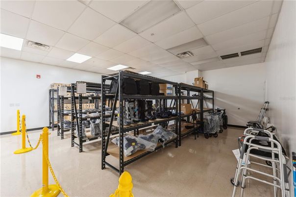 Fitness Equipment, Interior, Recessed Lighting