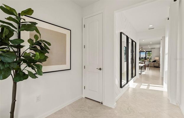 Interior, Pendant Lights, Recessed Lighting