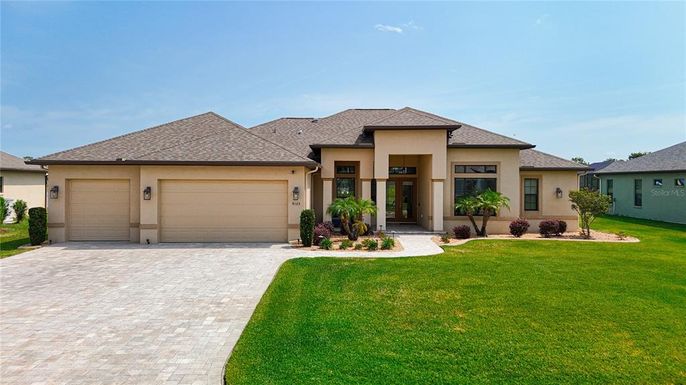 Attached, Backyard, Exterior, Facade, French Provincial