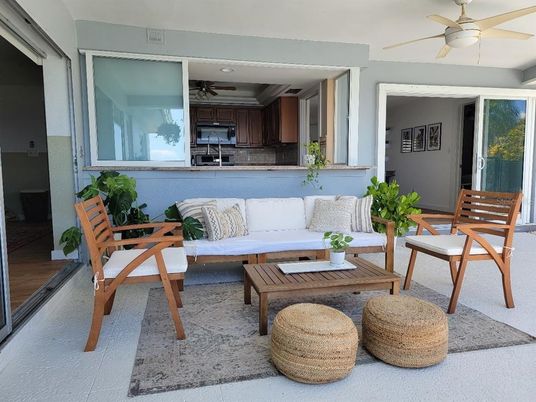 Interior, Kitchen, Living room, Stainless Steel Appliances
