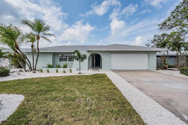 Attached, Backyard, Exterior, Facade, Ranch