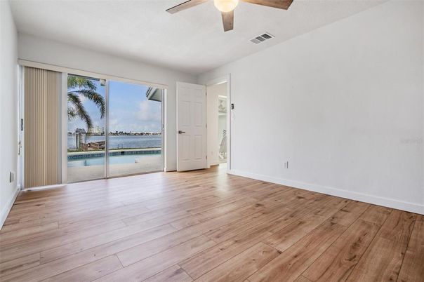 Empty room, Interior, Water, Wood Texture Flooring