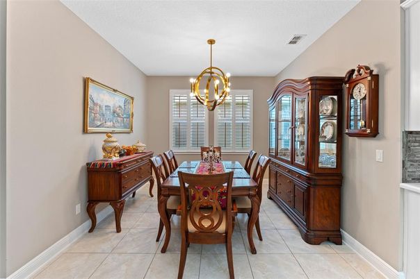 Chandelier, Dining room, Interior