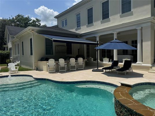 Exterior, Pool