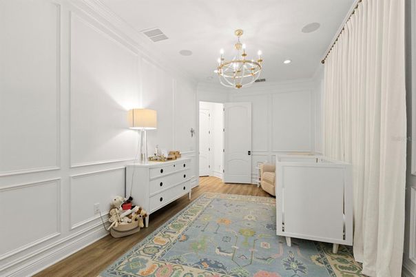 Chandelier, Interior, Recessed Lighting, Wood Texture Flooring
