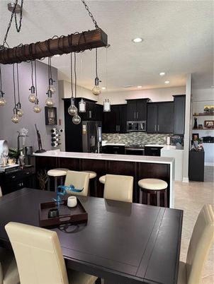 Dining room, Interior, Kitchen, Pendant Lights, Recessed Lighting, Stainless Steel Appliances