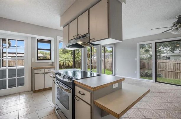 Interior, Kitchen