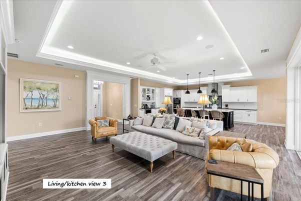 Interior, Kitchen, Living room, Pendant Lights, Recessed Lighting, Wood Texture Flooring