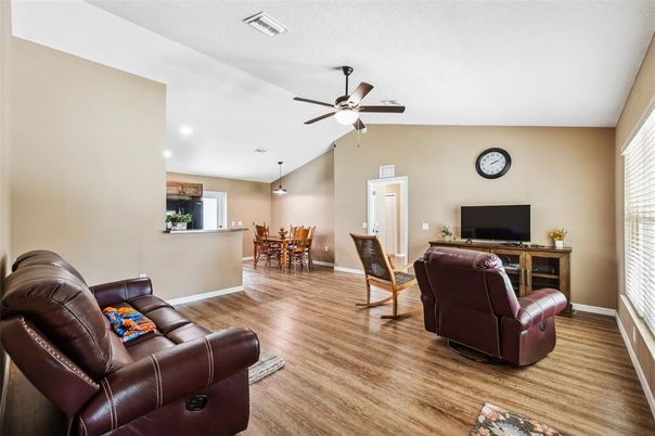 Dining room, Interior, Living room, Pendant Lights, Recessed Lighting, Wood Texture Flooring