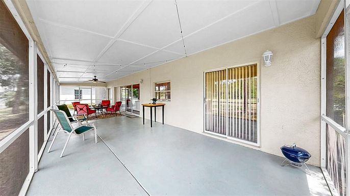 Dining room, Interior