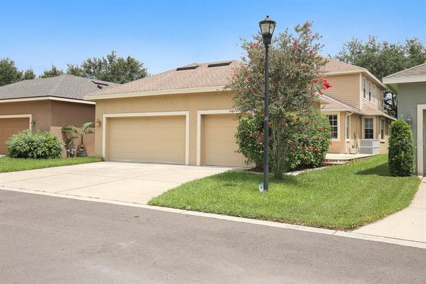 Attached, Exterior, Facade, Solar Panels, Ranch