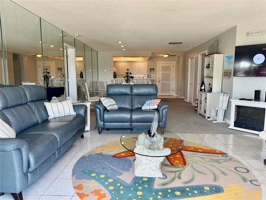 Fireplace, Interior, Living room, Recessed Lighting