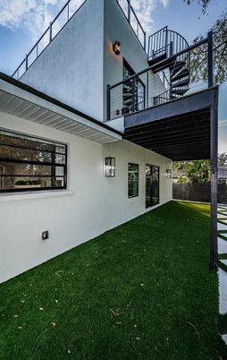 Backyard, Exterior