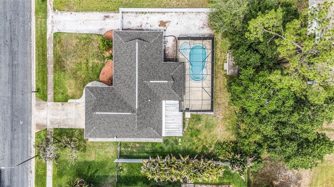 Exterior, Drone