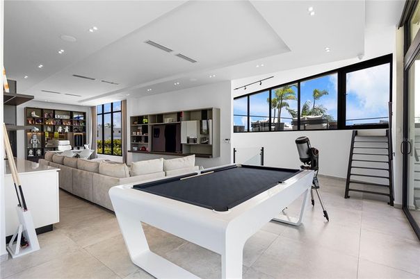Billiard Table, Game Room, Interior, Living room, Recessed Lighting