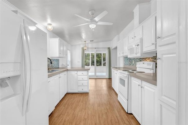 Interior, Kitchen, Wood Texture Flooring
