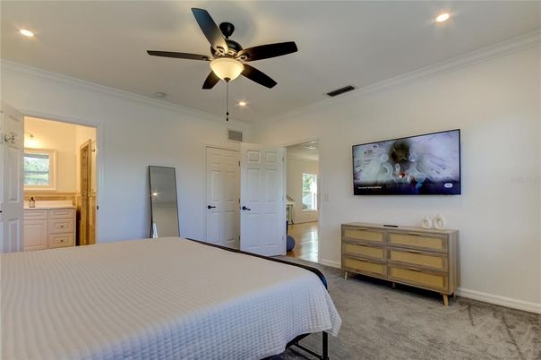 Bedroom, Interior, Recessed Lighting