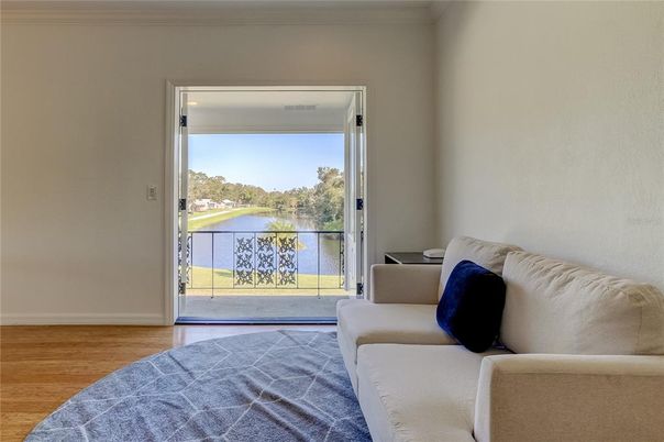 Bedroom, Interior, Water, Wood Texture Flooring