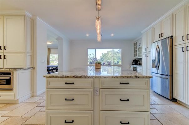 Interior, Kitchen, Pendant Lights, Recessed Lighting