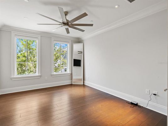 Empty room, Interior, Recessed Lighting, Wood Texture Flooring