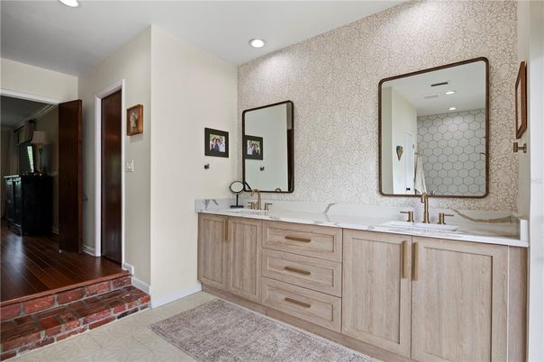 Bathroom, Dual Sink Vanities, Interior, Recessed Lighting, Wood Texture Flooring