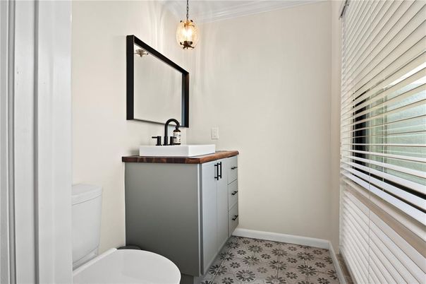 Bathroom, Interior, Pendant Lights