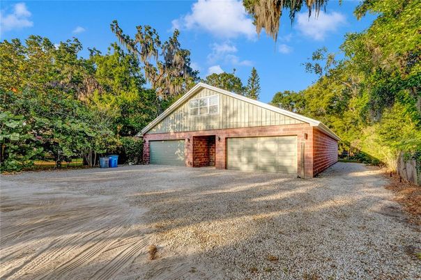 Backyard, Detached Garage, Exterior