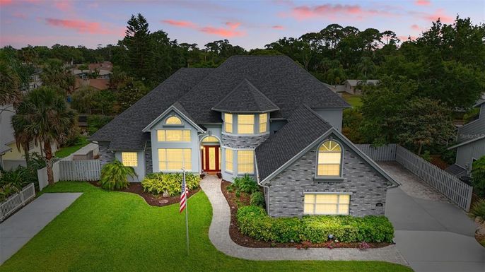 Exterior, Facade, Brick Traditional