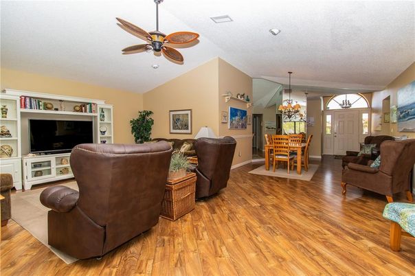 Chandelier, Dining room, Interior, Living room, Wood Texture Flooring