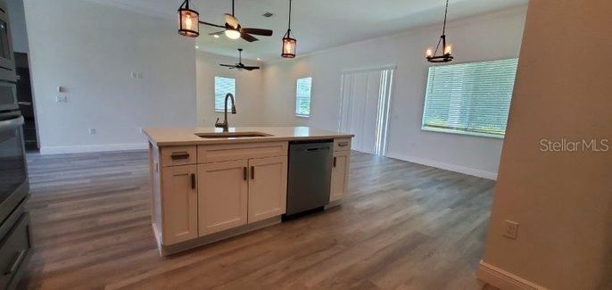 Interior, Kitchen, Pendant Lights, Wood Texture Flooring