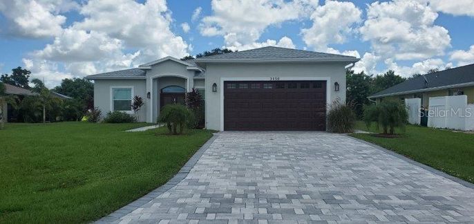 Attached, Backyard, Exterior, Facade, Ranch