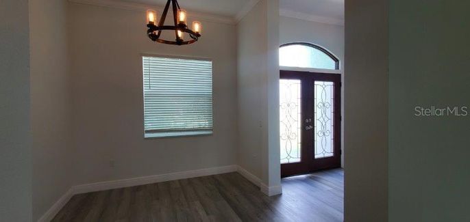 Chandelier, Interior, Wood Texture Flooring