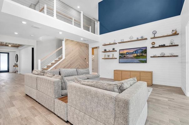 Interior, Living room, Recessed Lighting, Wood Texture Flooring
