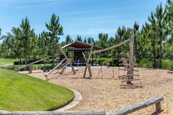 Backyard, Exterior, Playground