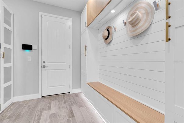 Interior, Recessed Lighting, Wood Texture Flooring