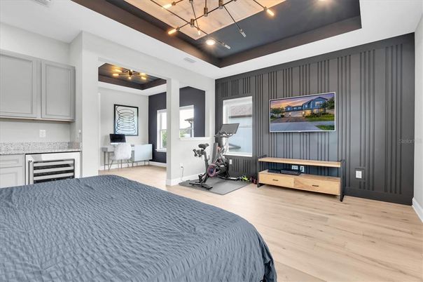 Bedroom, Fitness Equipment, Interior, Wood Texture Flooring
