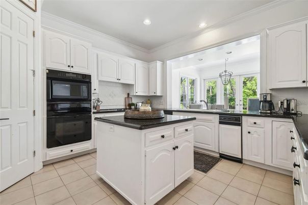 Chandelier, Interior, Kitchen, Recessed Lighting