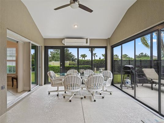 Interior, Recessed Lighting, Sun Room