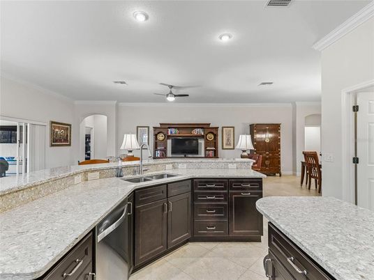 Dining room, Interior, Kitchen, Recessed Lighting