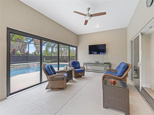 Interior, Living room, Recessed Lighting, Sun Room
