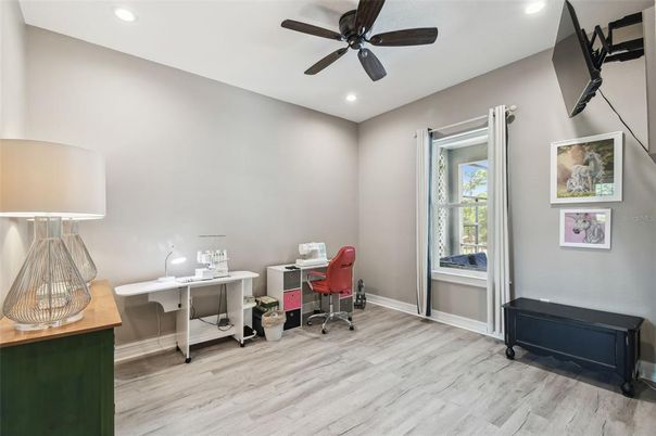 Home Office, Interior, Recessed Lighting, Wood Texture Flooring