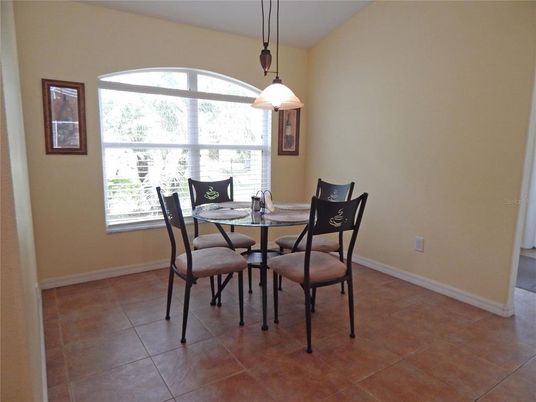 Dining room, Interior, Pendant Lights