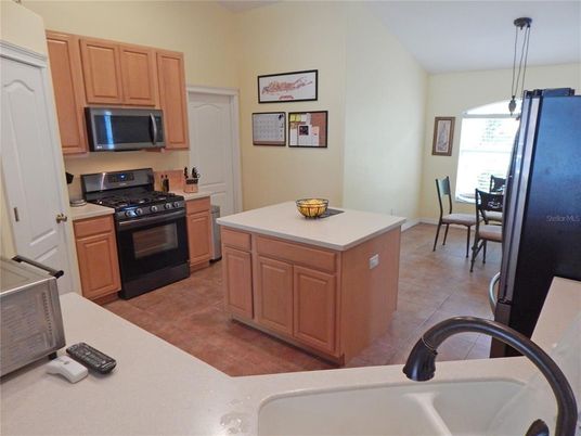 Dining room, Interior, Kitchen, Pendant Lights
