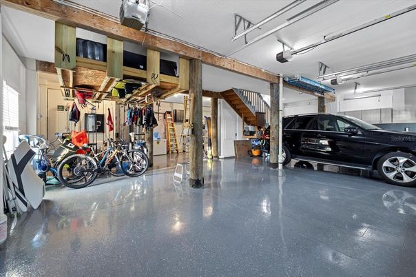 Garage, Interior