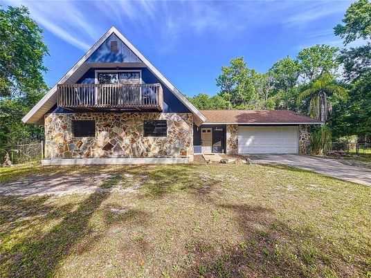 Attached, Backyard, Exterior, Facade, A Frame