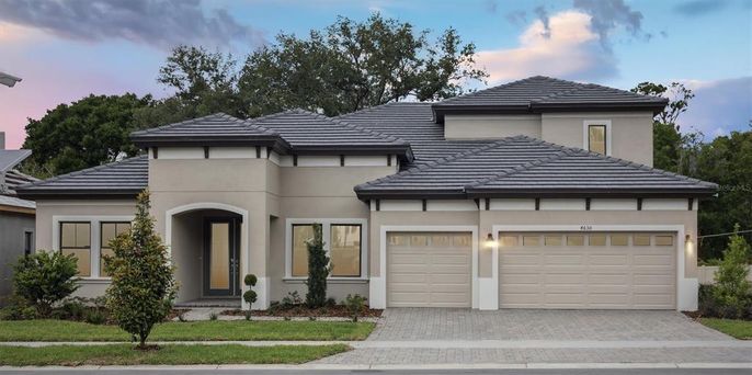 Attached, Exterior, Facade, Mediterranean