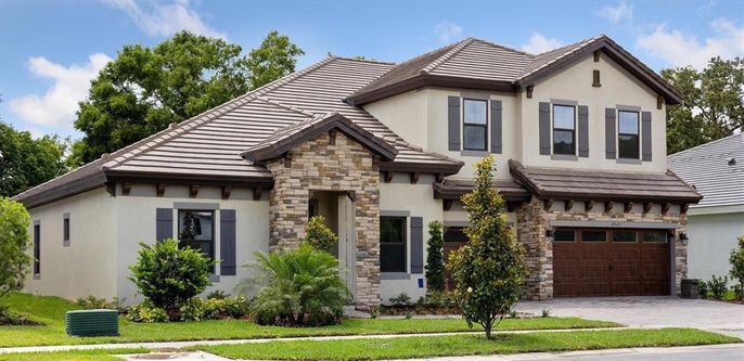 Attached, Exterior, Facade, Mediterranean