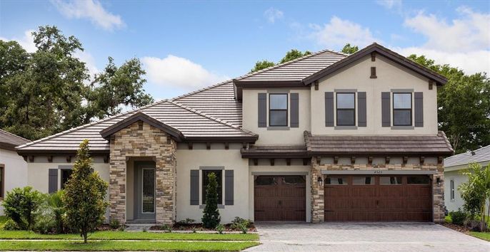 Attached, Exterior, Facade, Farmhouse